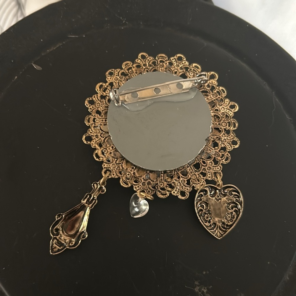 Vintage Steampunk Artisan Brooch - Picture 5 of 5
